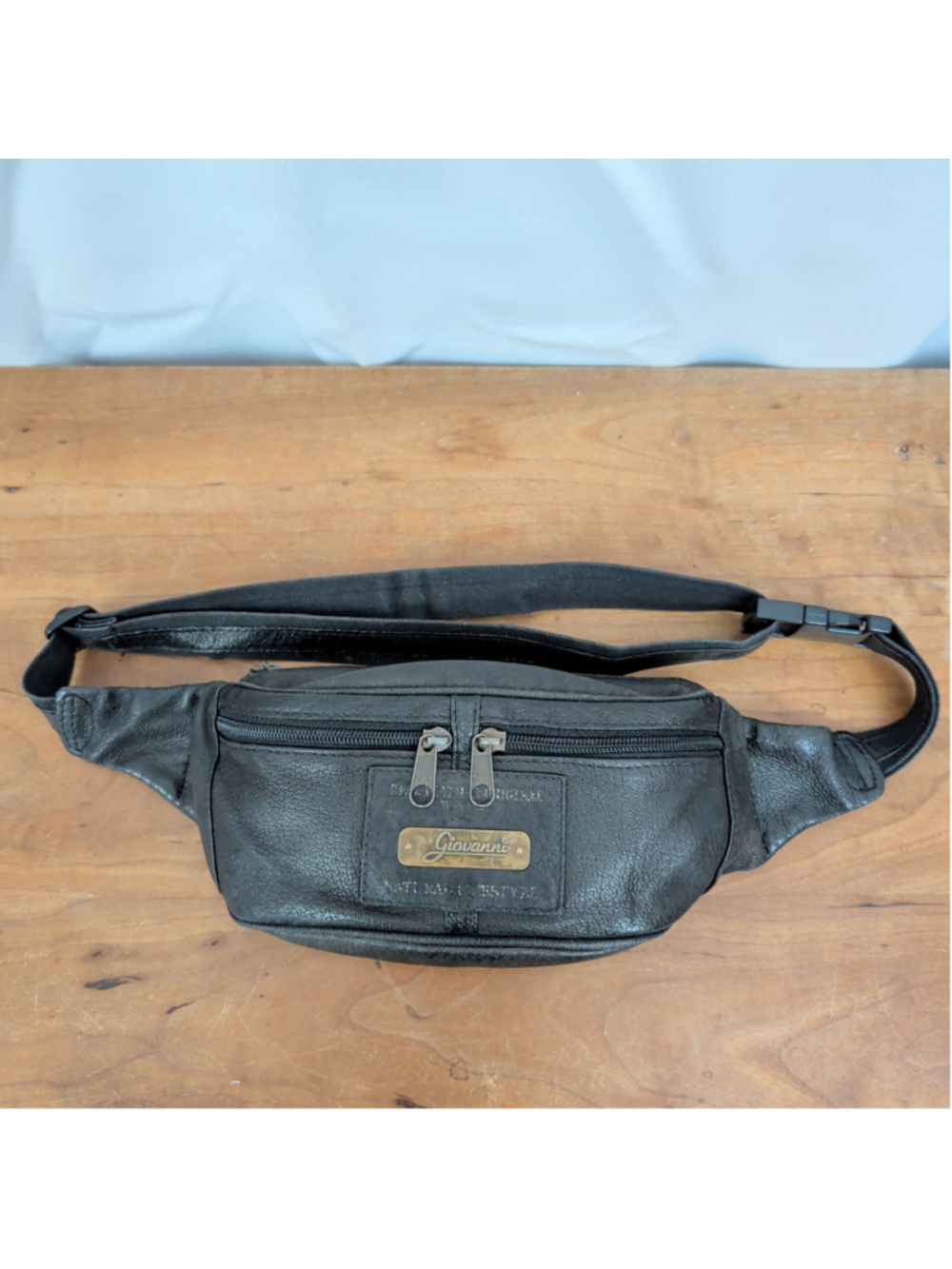 Vintage Giovanni Black Leather Waist Pack